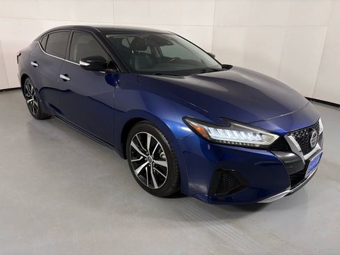 Used 2021 Nissan Maxima 3.5 SV w/ Floor Mat Group image 2