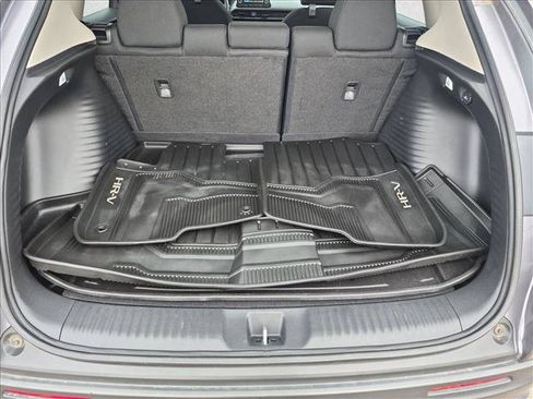 Certified 2024 Honda HR-V LX image 6