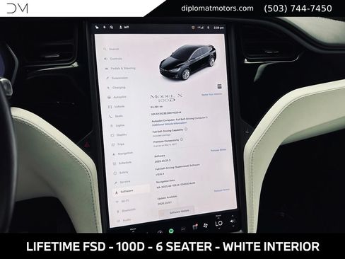 Used 2019 Tesla Model X 75D AWD/4WD image 36