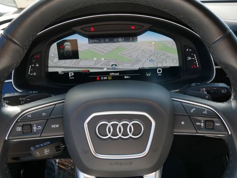 Used 2024 Audi Q7 Premium Plus image 25