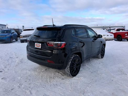 New 2026 Jeep Compass Latitude w/ Quick Order Package 29K AWD/4WD image 8
