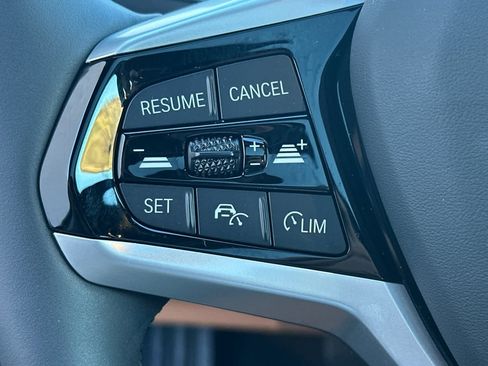 Used 2025 BMW i4 eDrive40 w/ Premium Package image 27