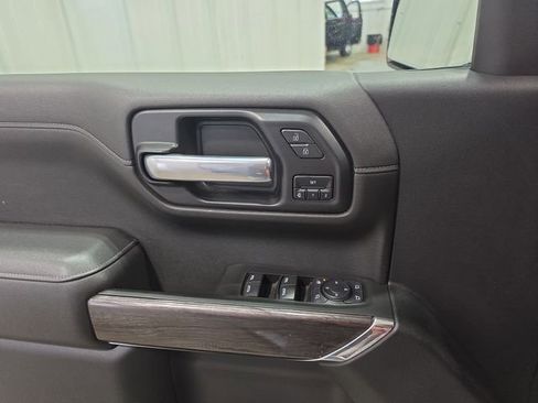 Used 2021 Chevrolet Silverado 1500 LTZ w/ LTZ Premium Package AWD/4WD image 14
