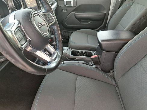 Used 2021 Jeep Wrangler Unlimited Rubicon 4xe w/ Cold Weather Group image 16