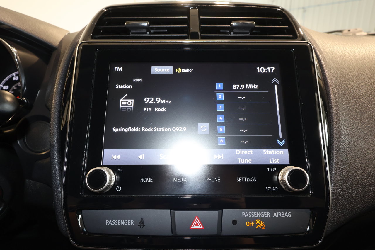 Used 2025 Mitsubishi Outlander Sport LE AWD/4WD image 12