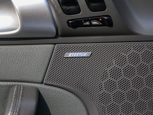 Used 2006 Porsche 911 Carrera S image 36