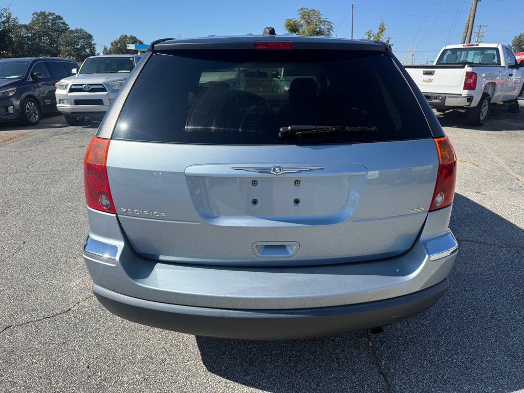 Used 2005 Chrysler Pacifica Touring FWD image 6