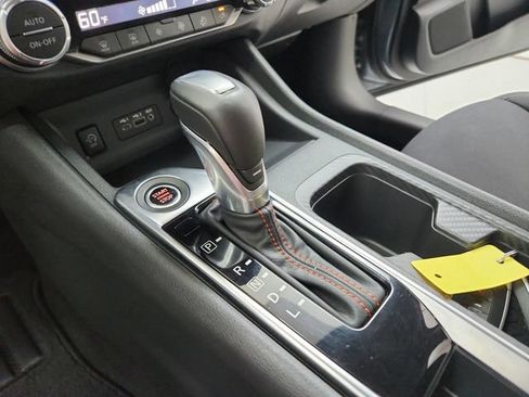 Used 2025 Nissan Sentra SR FWD image 27
