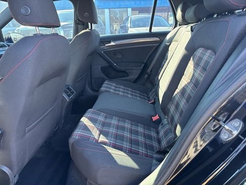 Used 2020 Volkswagen GTI SE image 12