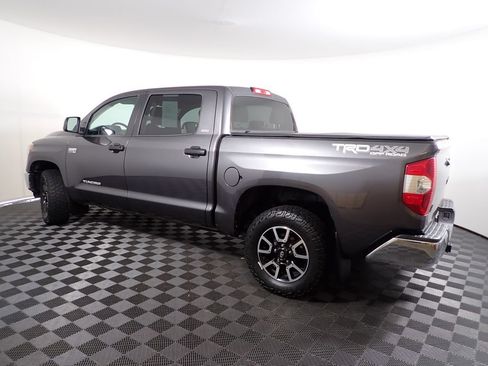 Used 2018 Toyota Tundra SR5 w/ TRD Off Road Package AWD/4WD image 12