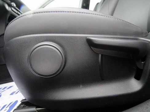 Used 2022 MAZDA CX-30 AWD 2.5 S w/ Select Package image 17