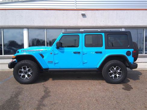 Used 2021 Jeep Wrangler Unlimited Rubicon AWD/4WD image 2