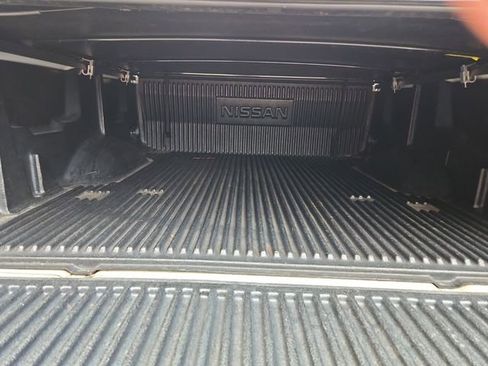 Used 2013 Nissan Titan SV w/ SV Value Truck Pkg image 17