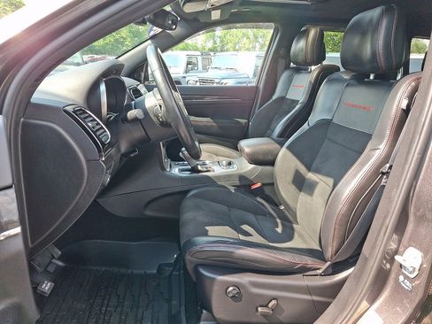 Used 2021 Jeep Grand Cherokee Trailhawk AWD/4WD image 14