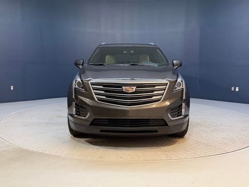 Used 2019 Cadillac XT5 FWD image 6