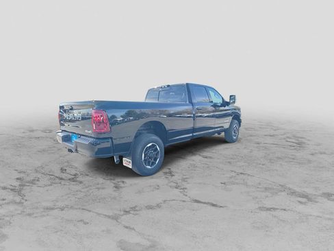 New 2026 RAM 2500 Laramie w/ Towing Technology Group AWD/4WD image 8