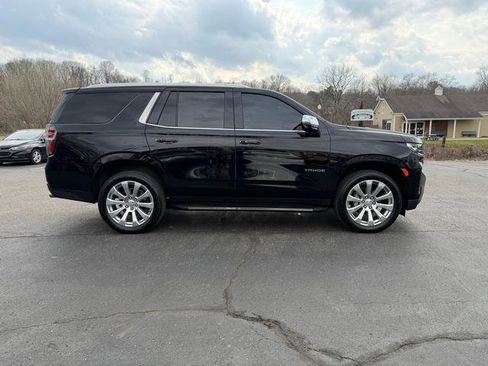 Used 2024 Chevrolet Tahoe Premier w/ Premium Package image 5