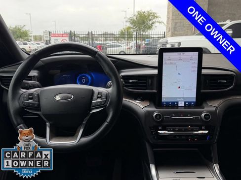 Used 2020 Ford Explorer Platinum w/ Premium Technology Package AWD/4WD image 7