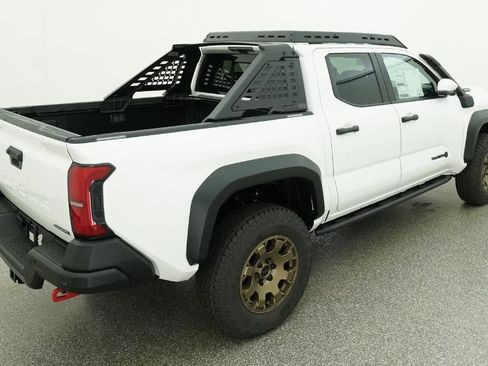 New 2026 Toyota Tacoma 4x4 Double Cab Hybrid image 9