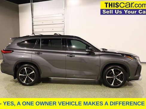 Used 2021 Toyota Highlander XSE image 8