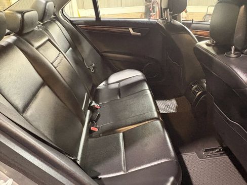 Used 2013 Mercedes-Benz C 300 4MATIC Sedan image 17