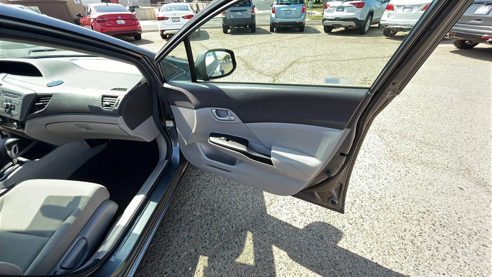 Used 2012 Honda Civic LX image 17