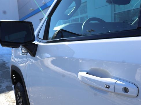 New 2026 GMC Sierra 1500 AT4 w/ Technology Package image 12