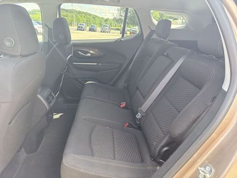Used 2018 GMC Terrain SLE AWD/4WD image 25