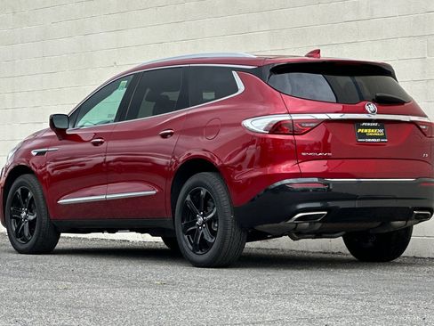 Certified 2023 Buick Enclave Essence w/ Sport Touring Edition image 6