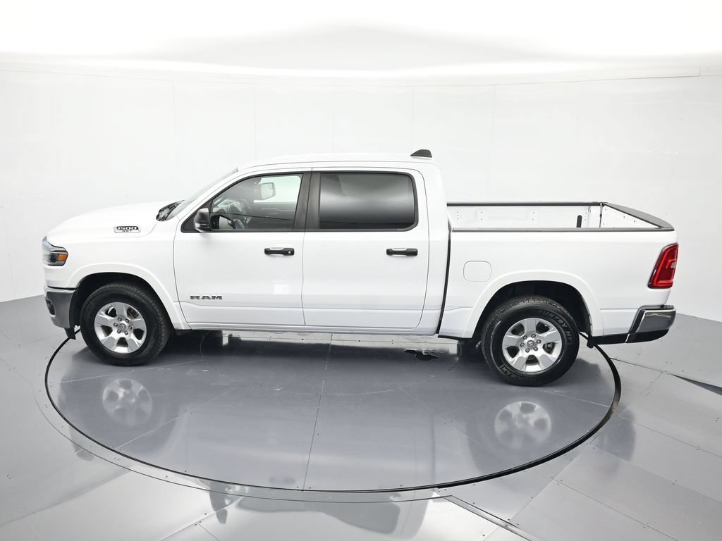 Used 2025 RAM 1500 Big Horn AWD/4WD image 36