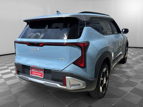 New 2027 Kia Seltos EX AWD/4WD image 4