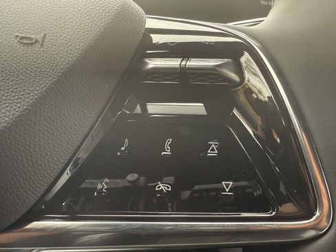 Used 2026 Cadillac Lyriq Luxury w/ LPO, Floor Liner Package AWD/4WD image 16