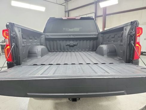 Used 2022 Chevrolet Silverado 1500 RST w/ Z71 Off-Road Package AWD/4WD image 42