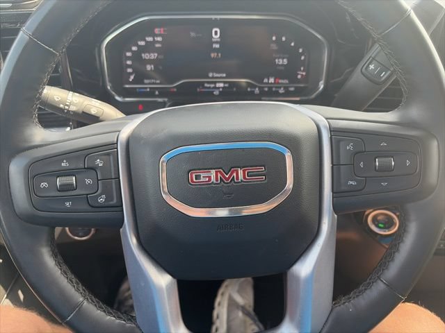 Used 2025 GMC Sierra 1500 SLT AWD/4WD image 21