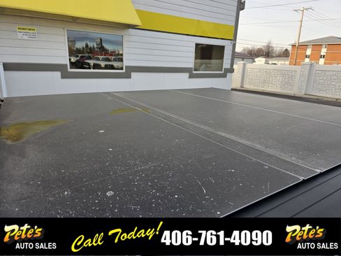 Used 2018 GMC Canyon SLT w/ Driver Alert Package image 9