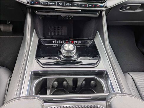 New 2026 Jeep Grand Wagoneer L 2WD w/ Premium Group I image 20