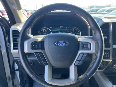 Used 2019 Ford F150 Lariat image 13