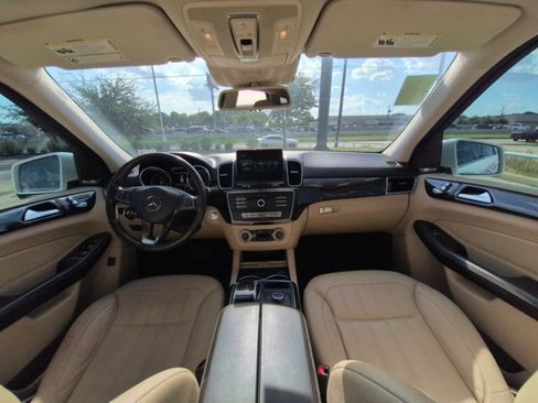 Used 2017 Mercedes-Benz GLE 350 image 16