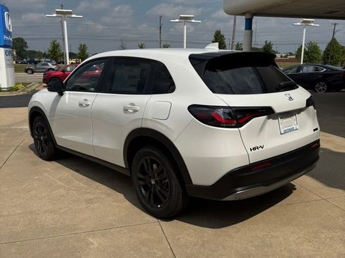 New 2026 Honda HR-V Sport image 5