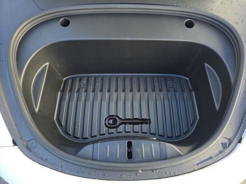 Used 2022 Tesla Model 3 Performance image 27