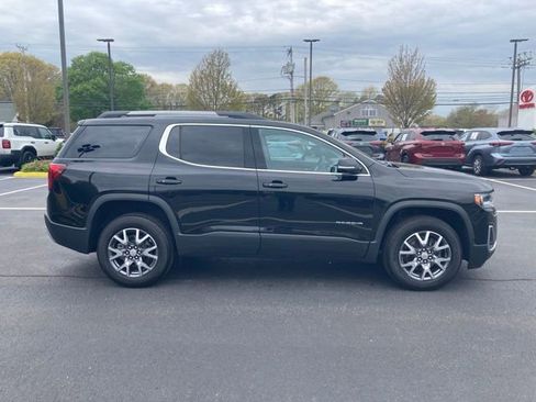 Used 2023 GMC Acadia SLT AWD/4WD image 12