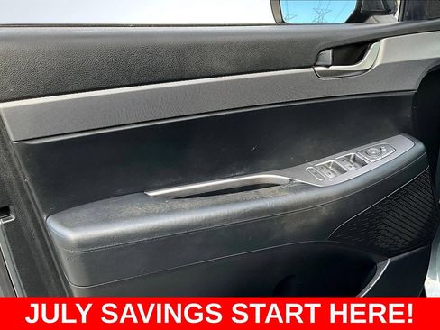 Used 2021 Hyundai Palisade SE FWD image 25