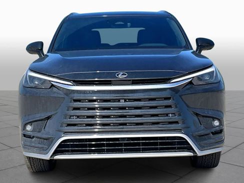 New 2026 Lexus TX 500h AWD image 2