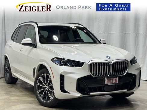 Used 2026 BMW X5 xDrive50e w/ M Sport Package image 1