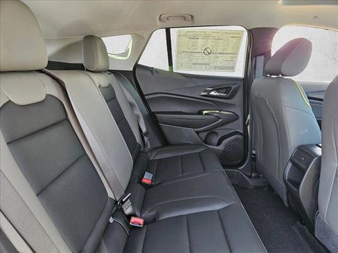 New 2026 Chevrolet Trax ACTIV w/ Sunroof Package FWD image 16