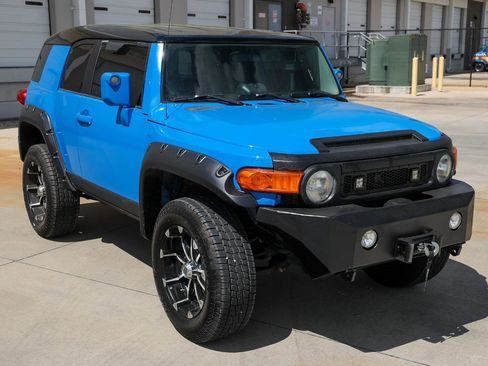 Used 2008 Toyota FJ Cruiser 4WD image 15