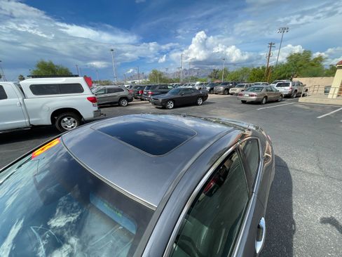 Used 2013 Honda Accord EX-L image 9
