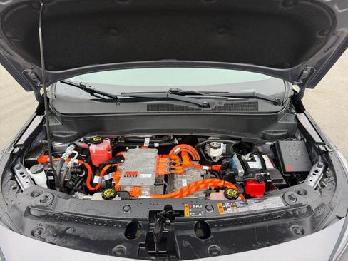 Used 2023 Chevrolet Bolt EUV Premier w/ Sun & Sound Package image 24