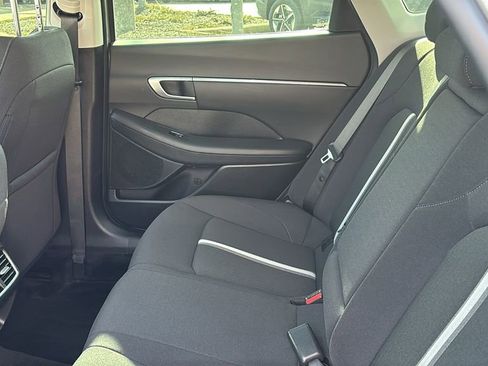 Used 2022 Hyundai Sonata SEL w/ Convenience Package image 29