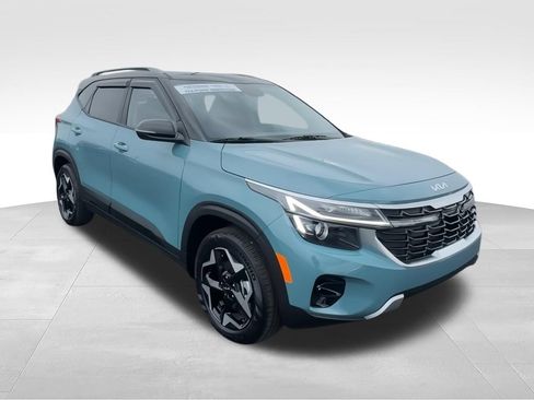 Used 2026 Kia Seltos S AWD/4WD image 2